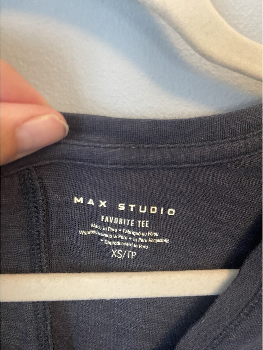 Max Studio Women’s XS Navy Solid Knit Short Sleeve Round Neck Tee - Picture 2 of 4